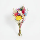 Ramo mixt sec i de seda davant d’un fons blanc